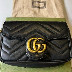 GG marmont mattelasse leather super mini bag